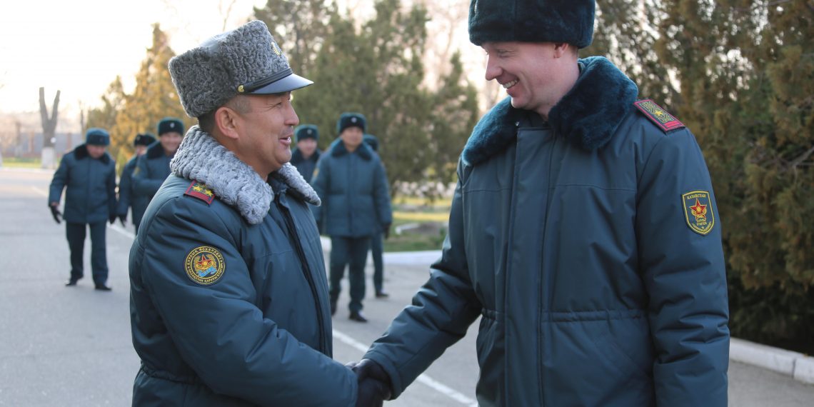 Көрісу күні по-военному