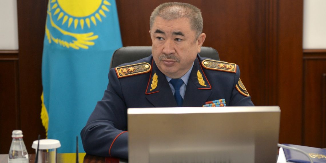 Полиция Казахстана перешла на особый режим службы