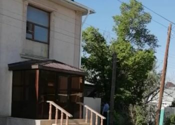 Житель Тараза организовал прием в бане для родственников