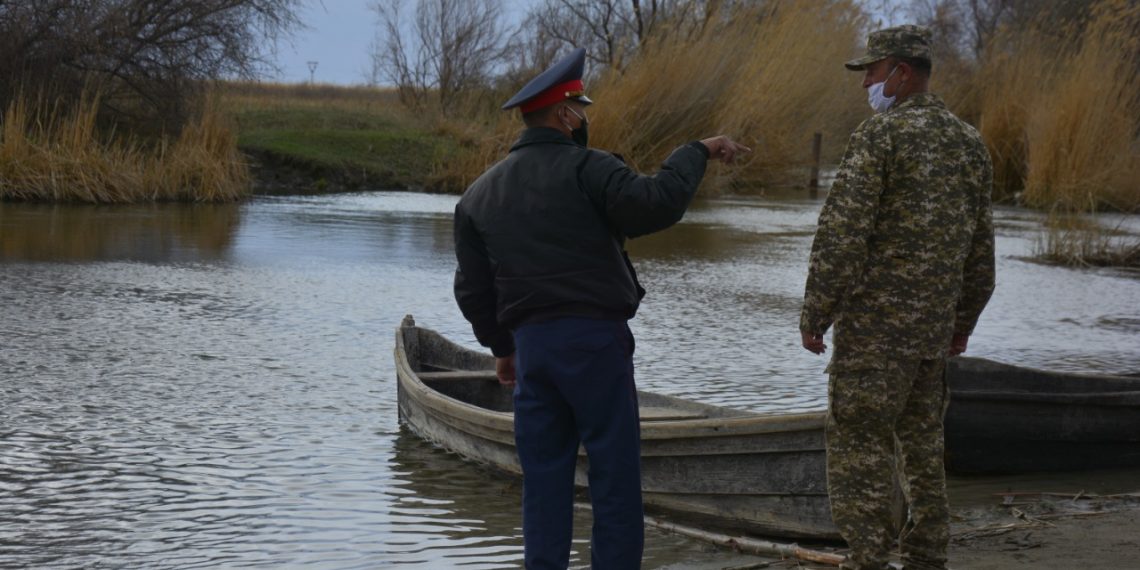 а водоемах Жамбылской области задержано более десятка рыбаков