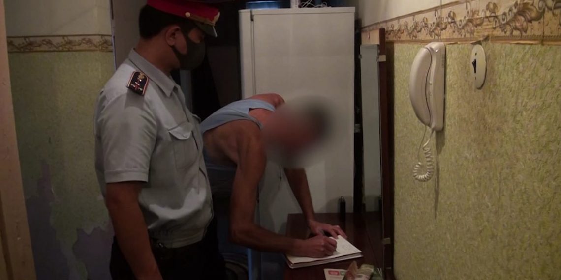 Более 100 подучетных лиц проверено в ходе ОПМ “Учет”