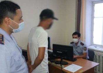 В Таразе карманный вор продолжил серию краж, несмотря на условный срок