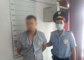 Дебошир, оказавший сопротивление полицейским, задержан в Таразе
