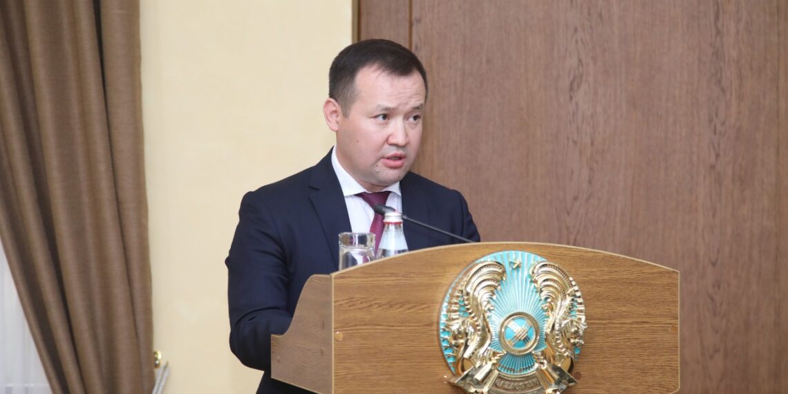ПОДАРКИ, ПРЕДОТВРАЩЕНИЕ КОНФЛИКТА ИНТЕРЕСОВ И ЗАЩИТА ИНВЕСТОРОВ. ЧТО ИЗМЕНИЛ НОВЫЙ АНТИКОРРУПЦИОННЫЙ ЗАКОН.