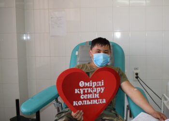 Жамбылские пожарные и спасатели в очередной раз стали донорами