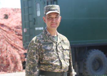 Об отважном поступке военнослужащего сообщили полицейские