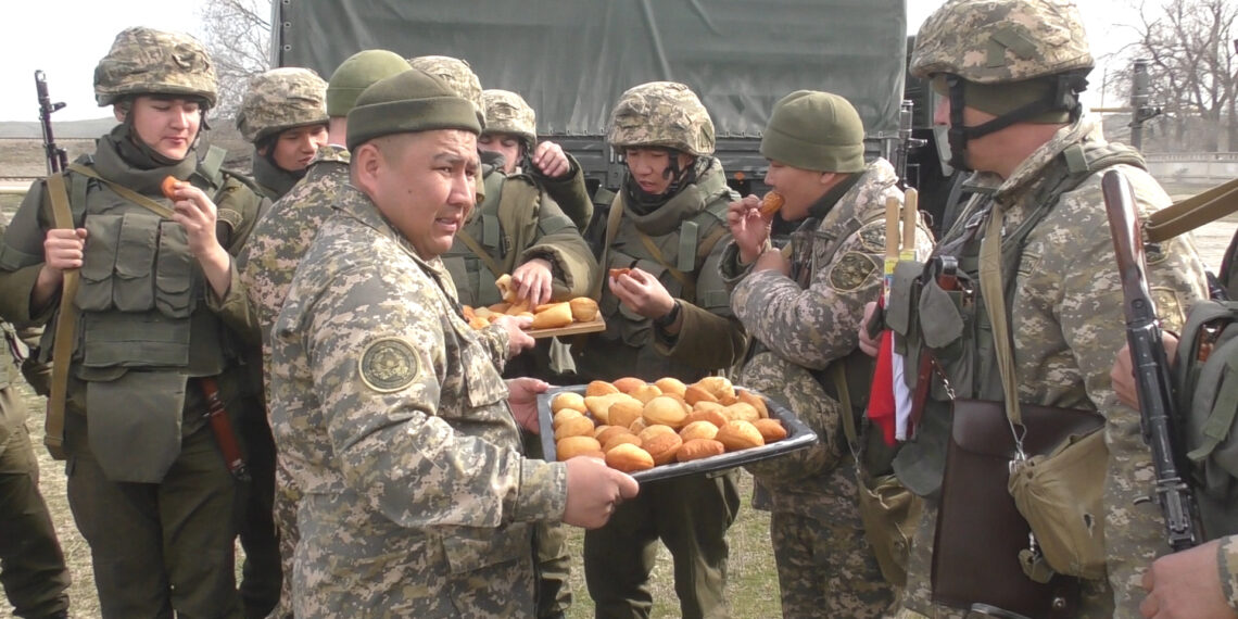 Баурсаки в военно-полевых условиях