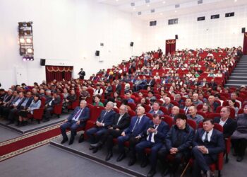 100-летний юбилей Шоны Смаханулы широко отметили в Жамбылской области