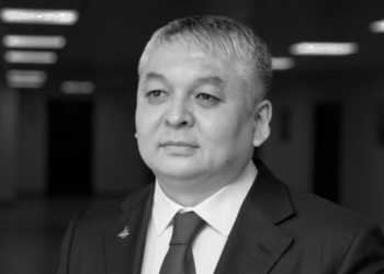 Умер известный казахстанский журналист Диас Ахметшарип