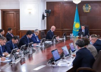 Олжас Бектенов провел совещание по исполнению поручений Президента