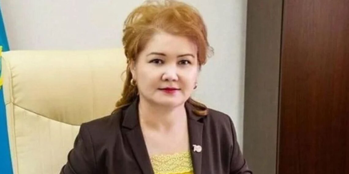В Ұлытау двух экс-чиновниц посадили на 8 лет, третья совершила суицид