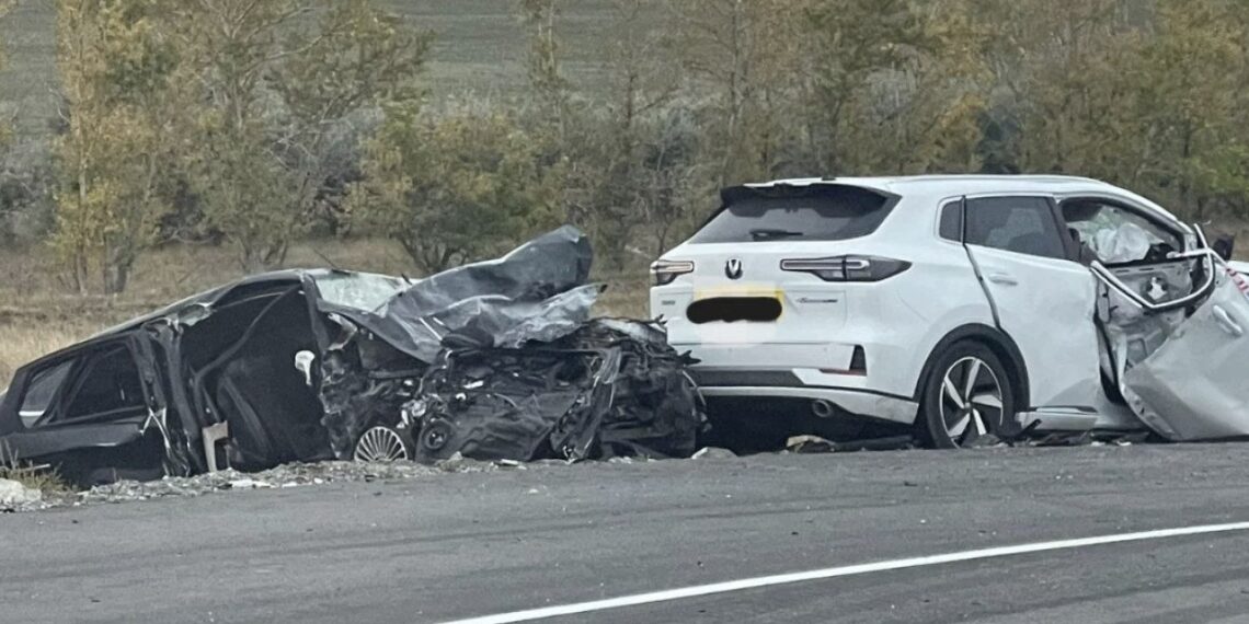 Кровавая авария в ночь на трассах: в ДТП погибли 15 человек