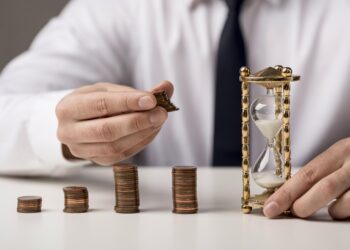 Почему платить по кредиту без просрочек выгодно