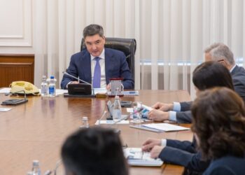 Олжас Бектенов провел совещание по совершенствованию системы социальной поддержки населения