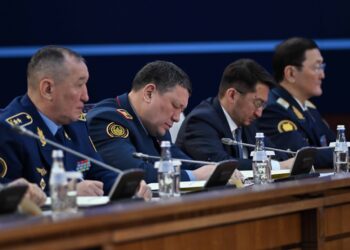 Токаев: «В обществе и стране нужно обеспечить безусловное соблюдение верховенства права и строгий порядок»