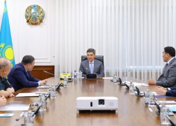 Бектенов поручил усилить контроль на границах