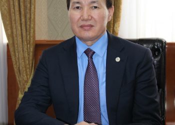Алик Шпекбаев өз Facebook блогында  сыбайлас жемқорлыққа қарсы күрес туралы айтып берді