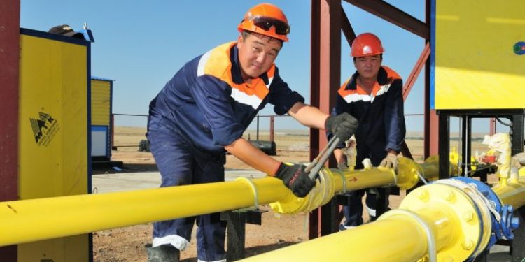 Түркістан облысында 30 елді мекенге газ берілді