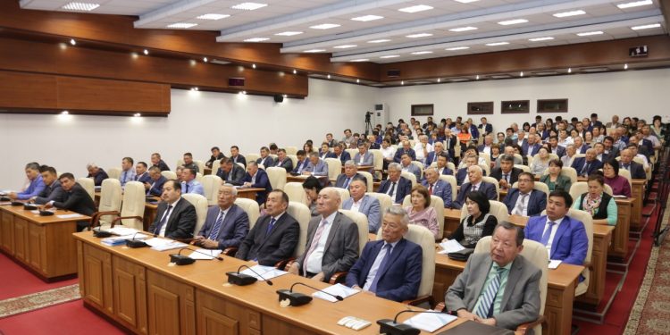 МЕМЛЕКЕТ БИЗНЕСКЕ АЙРЫҚША КӨҢІЛ БӨЛУДЕ