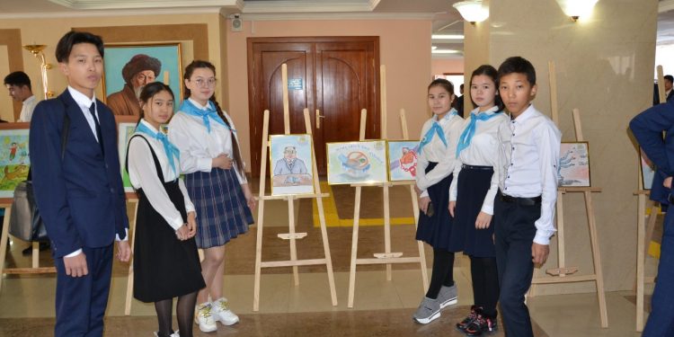 ЖАМБЫЛ ОБЛЫСЫНДА «АДАЛ ҰРПАҚ» ЕРІКТІЛЕР КЛУБТАРЫ АЯСЫНДА «ҮГІТ-НАСИХАТ» ТОПТАРЫ ҚҰРЫЛДЫ