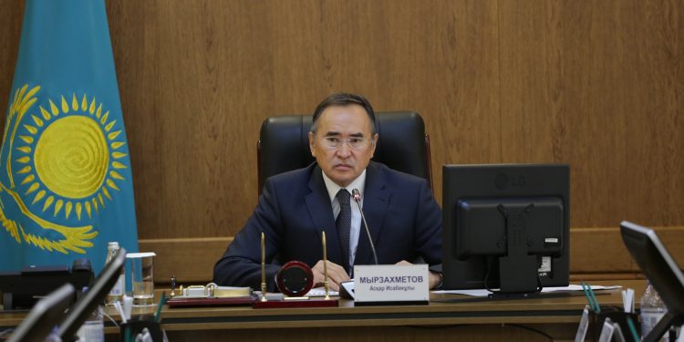 Өңірде жеңіл өнеркәсіпті дамытудың тиімді шаралары қолға алынбақ