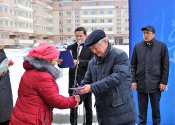 Таразда көп балалы отбасылар мен жетім балалар баспаналы болды