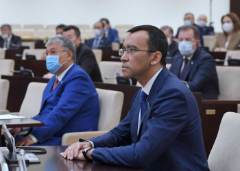 СЕНАТ ТӨРАҒАСЫ САЙЛАНДЫ
