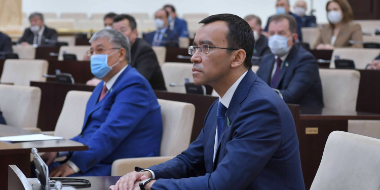СЕНАТ ТӨРАҒАСЫ САЙЛАНДЫ