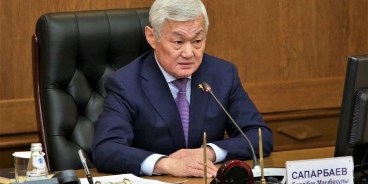 Бердібек Сапарбаев бейнеселекторлық режимде кеңес өткізді