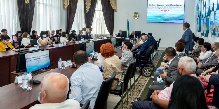 Бердібек Сапарбаев үкіметтік емес ұйымдарды бірлесе жұмыс істеуге шақырды