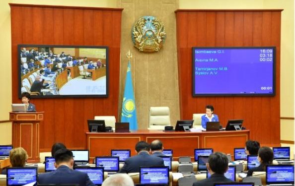 Мәжіліс қалдықтарды энергетикалық кәдеге жарату мәселелеріне қатысты депутаттық түзетулерді I оқылымда мақұлдады
