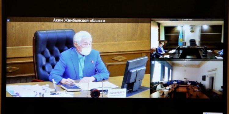 Қатемен жұмыс оңбайды – Б. Сапарбаев Тараз қаласы әкімдігі басшылығын сынға алды