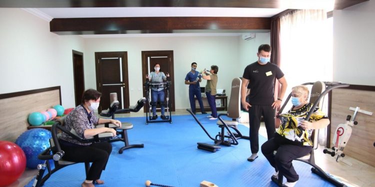 Таразда COVID-19 емделушілеріне арналған алғашқы оңалту орталығы ашылды