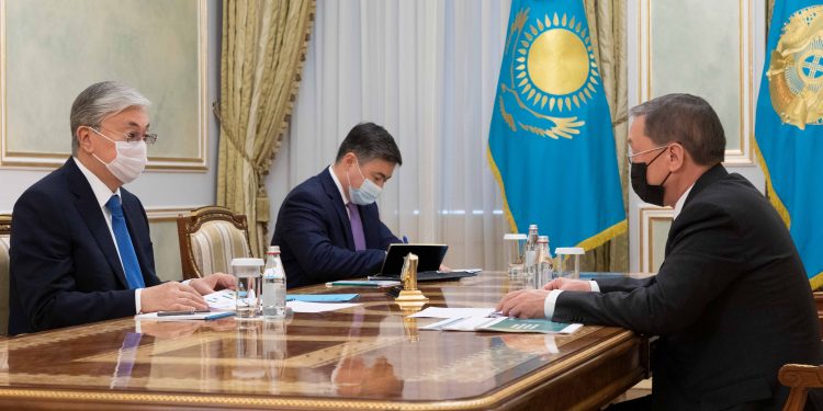 Президент Қасым-Жомарт Тоқаев Ауыл шаруашылығы министрі Сапархан Омаровты қабылдады