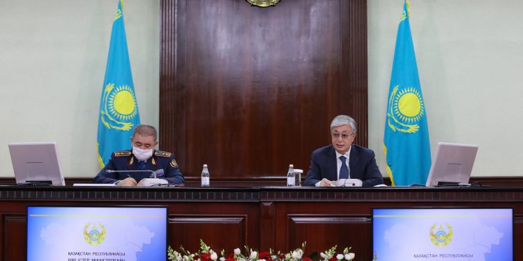 Мемлекет басшысы Ішкі істер министрлігінің кеңейтілген алқа мәжілісін өткізді