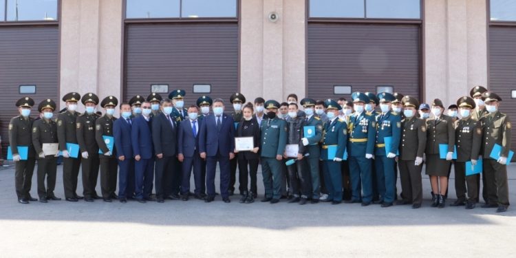 Басты мақсат — халыққа қызмет ету!