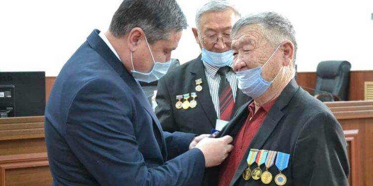 ҚАРИЯЛАРМЕН ӨТКЕН КЕЗДЕСУ