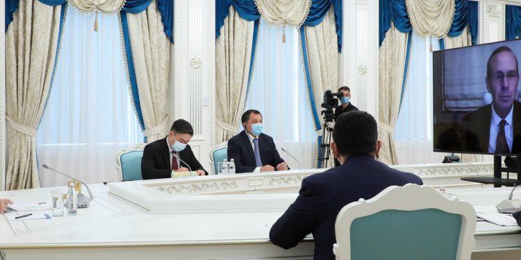 Қазақстан Президенті «Шеврон» компаниясы директорлар кеңесінің төрағасы және бас атқарушы директоры Майкл Уиртті қабылдады