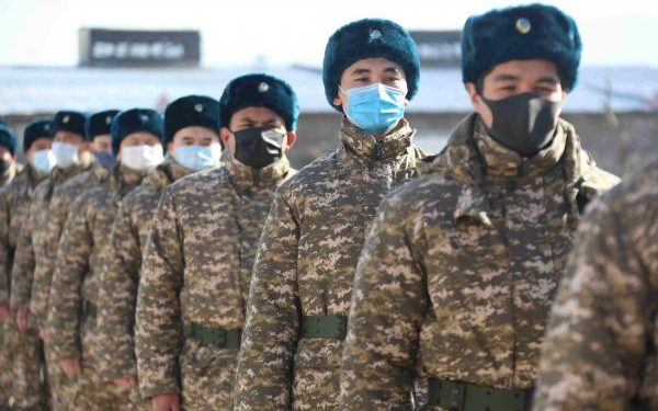 2020 жылы Қарулы Күштерде казармалық-тұрғын үй қорының құрылысы мен жөндеу жұмыстарының көлемі ұлғайтылды.