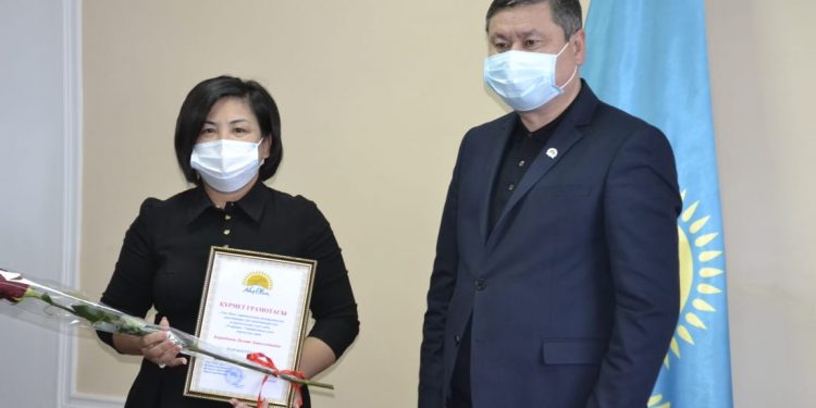 Басқарма қызметкерлері марапатталды