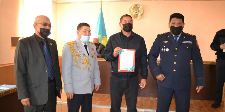 АЙБЫНДЫ АЗАМАТҚА АЛҒЫС