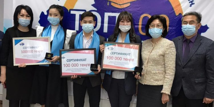 ЖЕҢІМПАЗДАРҒА 100 МЫҢ ТЕҢГЕНІҢ СЕРТИФИКАТЫ ТАБЫСТАЛДЫ