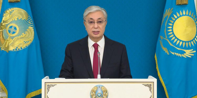 Мемлекет басшысы «Алтын сапа» конкурсының жеңімпаздарын марапаттау рәсіміне қатысты