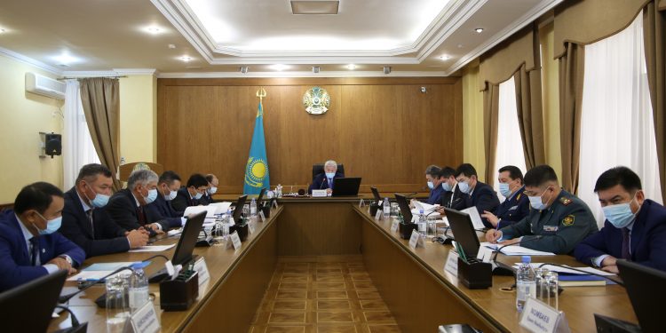 Облыс әкімдігінде сайлау учаскелерінің сайлауға деген дайындықтары сараланды
