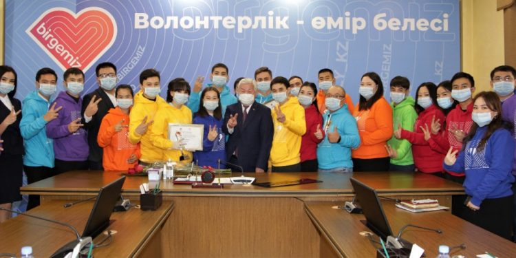 Жамбыл облысында үздік еріктілер марапатталды
