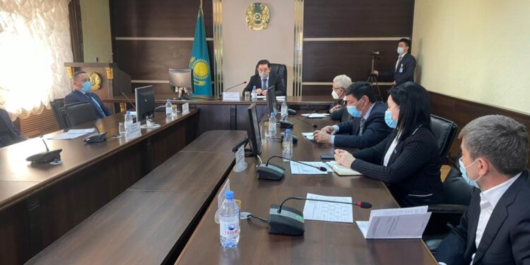 Заңсыз жауапкершілікке тартылған мемлекеттік қызметшінің құқықтары қалпына келтірілді