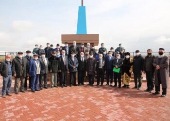 Мемлекеттік рәміз: Жамбыл облысы, Бесжылдық ауылында ту-тұғыр орнатылды