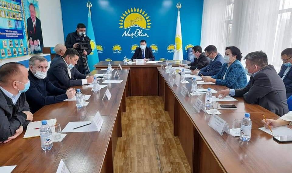 ИНВЕСТОРЛАР ІРІ ЖОБАЛАРДЫ ҰСЫНДЫ