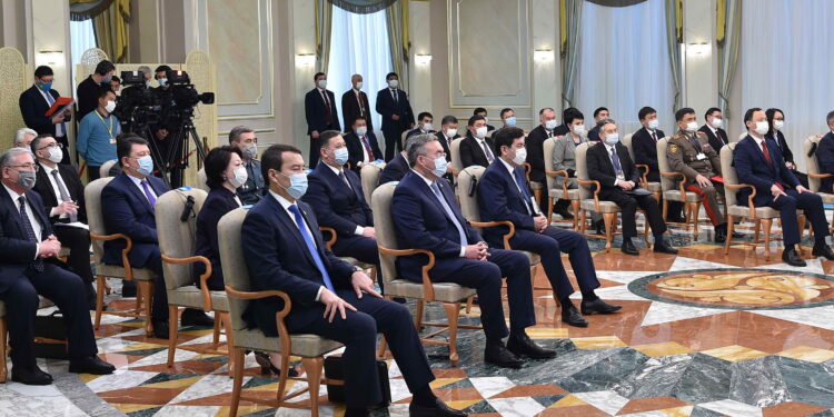 Қазақстан мен Қырғызстан президенттері журналистер үшін бірлескен баспасөз мәслихатын өткізді