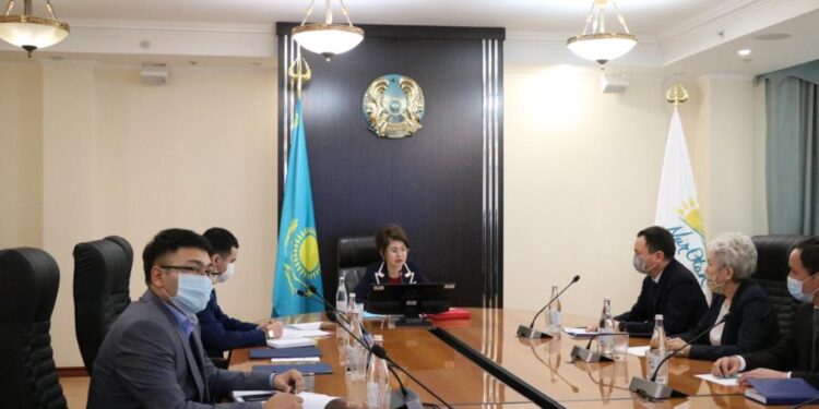 ҚР АҚДМ «РУХАНИ ЖАҢҒЫРУ» БАҒДАРЛАМАСЫНЫҢ НӘТИЖЕЛЕРІ ЖӘНЕ ПЕРСПЕКТИВАЛАРЫ БОЙЫНША КЕЗДЕСУ ӨТКІЗДІ